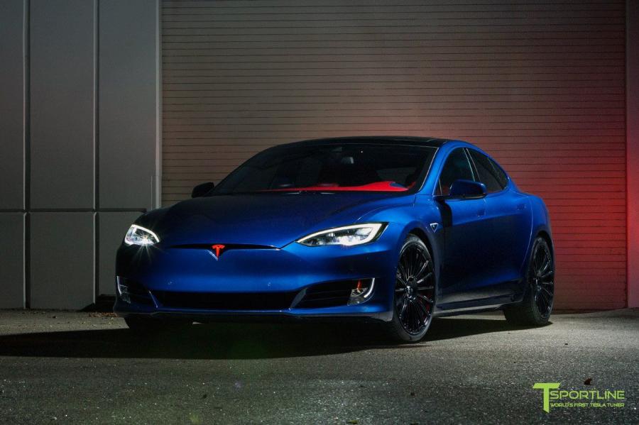  Tesla Model S Project Superman by T Sportline 2018 года  (фото 1 из 23)